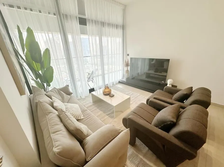 Luxury Apartment, Prime Location New And Stylish Dubai Apartment